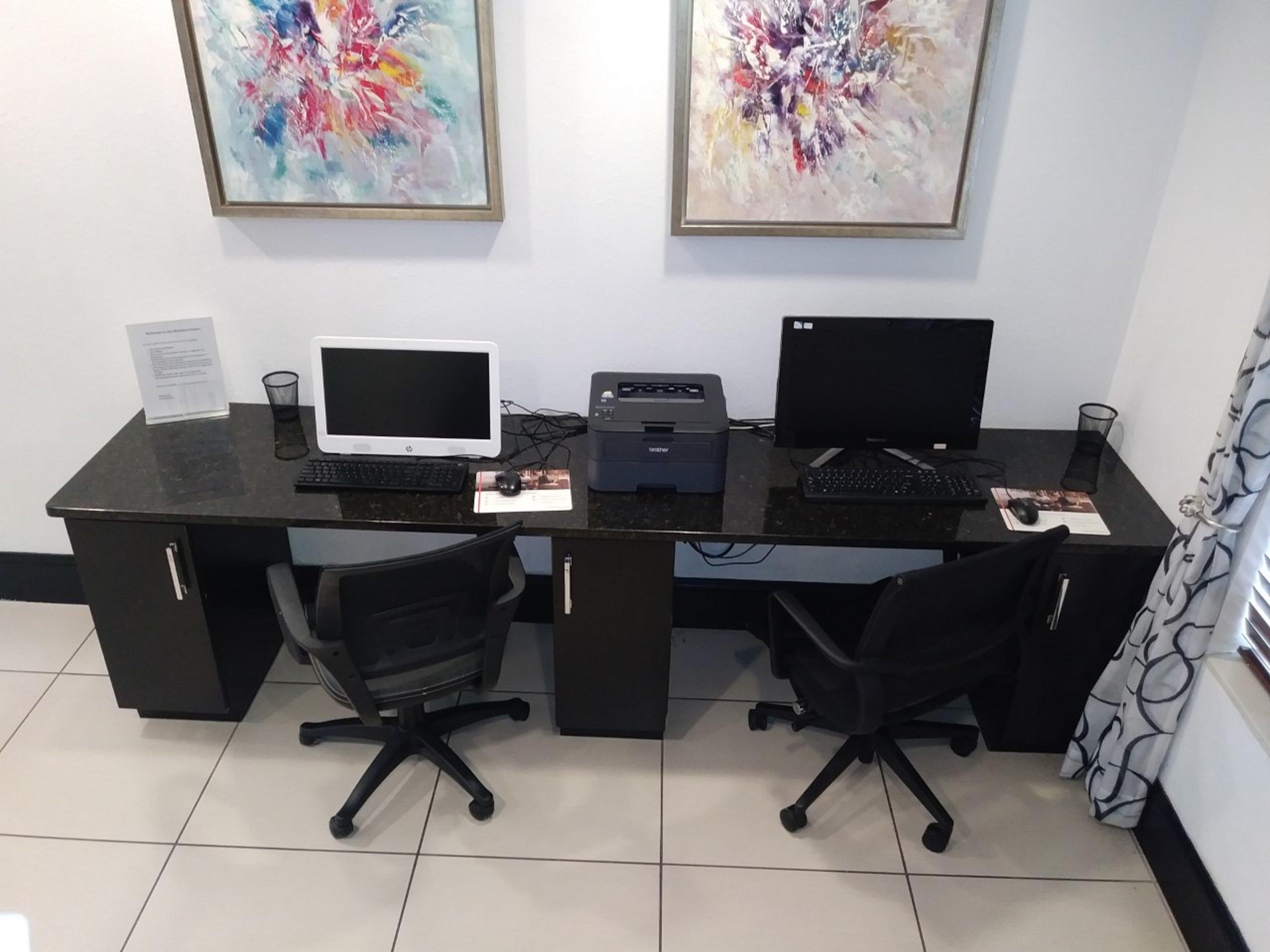 Express & Orange - Deltona By Ihg Hotel